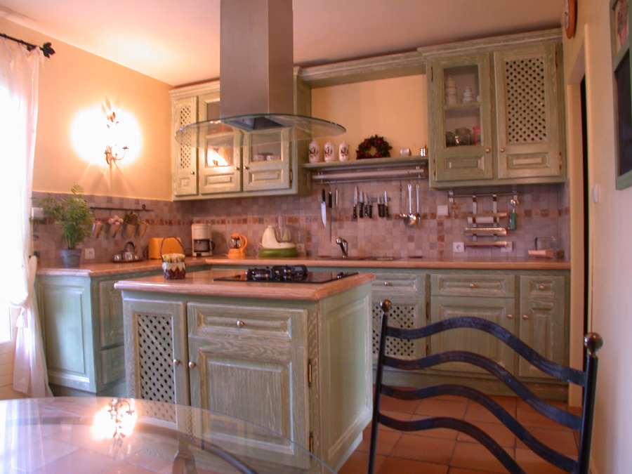 1 - cuisine bois traditionnelle realisation Menuiserie Chomette