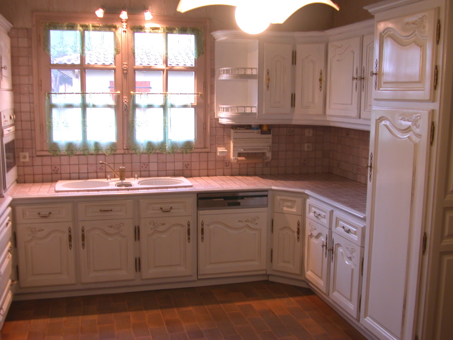 4 - cuisine bois traditionnelle realisation Menuiserie Chomette