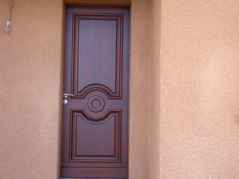 porte bois entree maison realisation Menuiserie Chomette